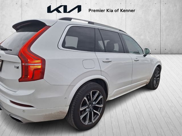 2018 Volvo XC90 Momentum