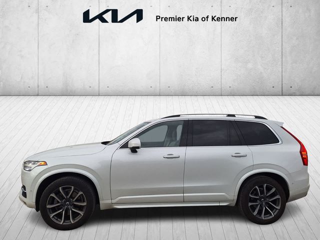 2018 Volvo XC90 Momentum