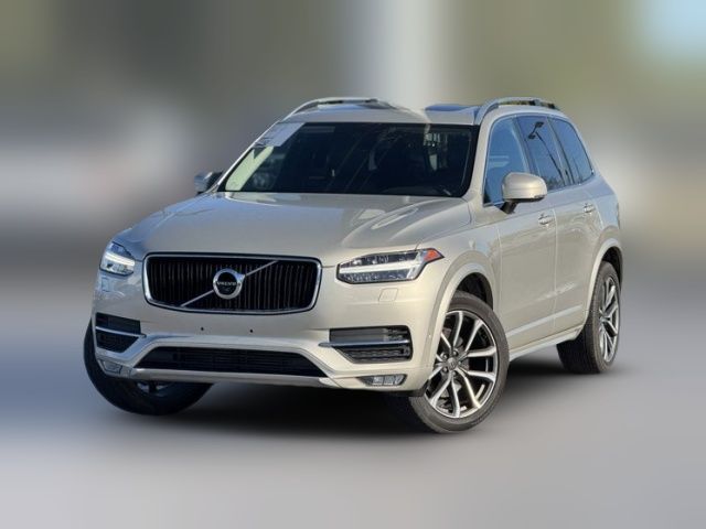 2018 Volvo XC90 Momentum