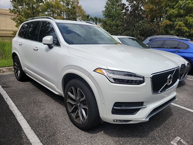 2018 Volvo XC90 Momentum