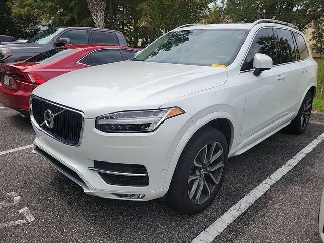 2018 Volvo XC90 Momentum