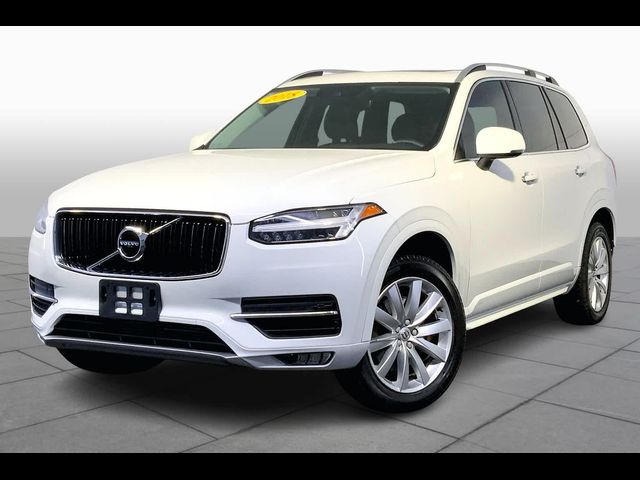 2018 Volvo XC90 Momentum