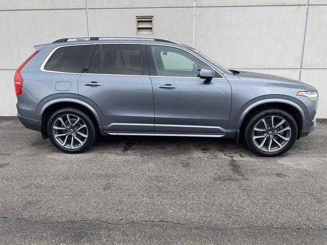 2018 Volvo XC90 Momentum