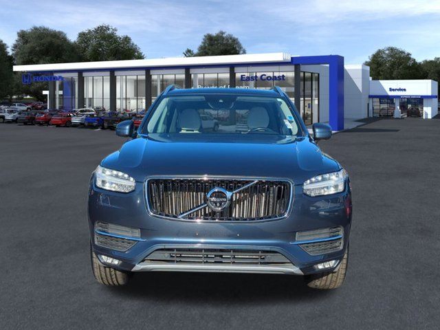 2018 Volvo XC90 Momentum