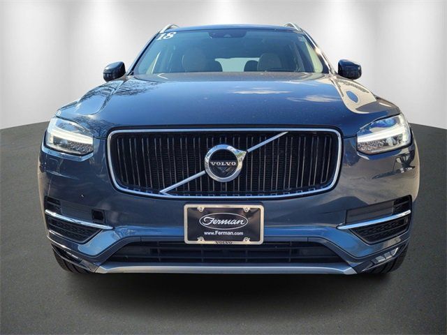 2018 Volvo XC90 Momentum