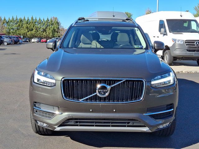 2018 Volvo XC90 Momentum