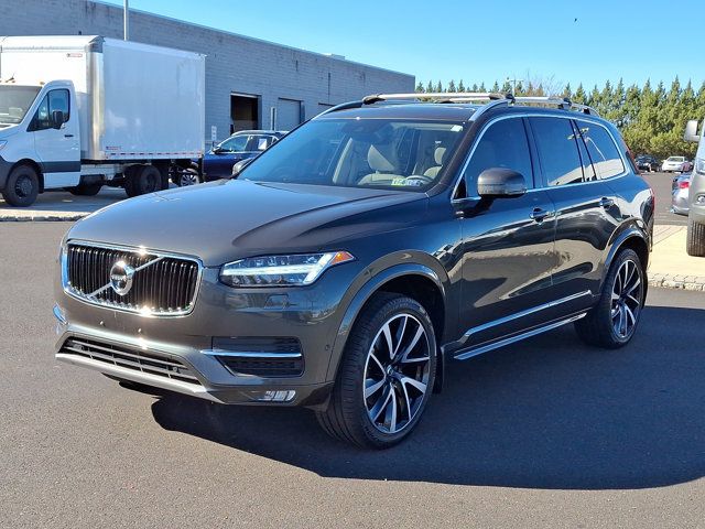 2018 Volvo XC90 Momentum