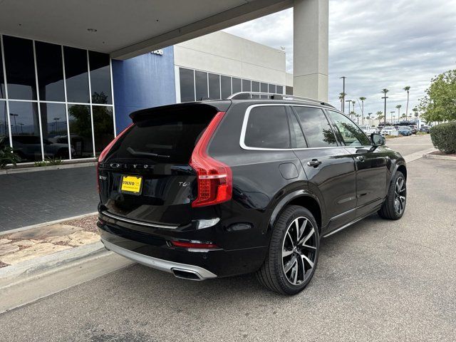 2018 Volvo XC90 Momentum