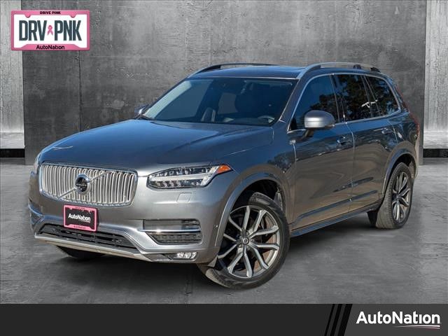 2018 Volvo XC90 Momentum