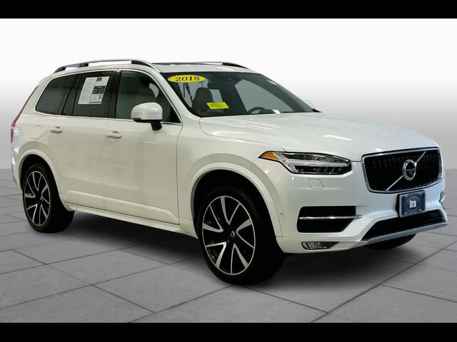 2018 Volvo XC90 Momentum