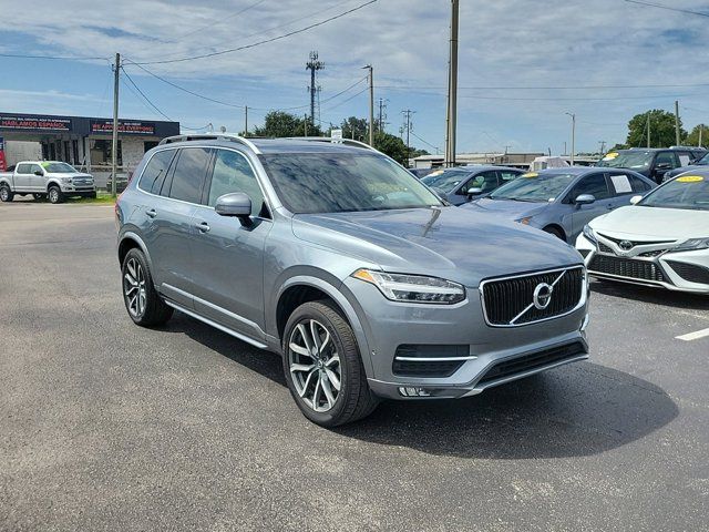 2018 Volvo XC90 Momentum