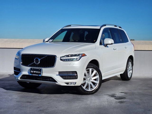 2018 Volvo XC90 Momentum