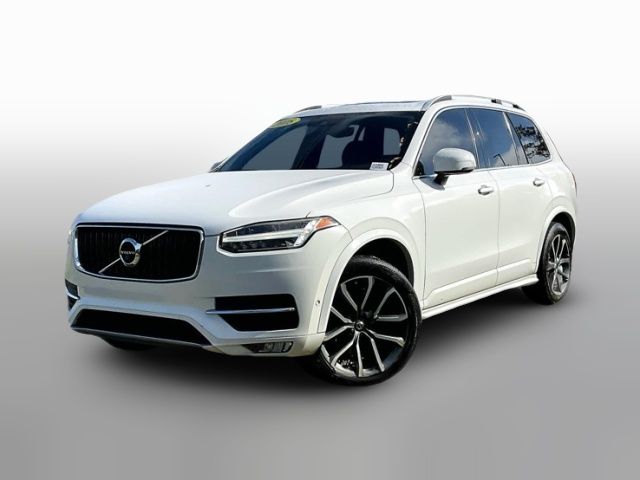 2018 Volvo XC90 Momentum