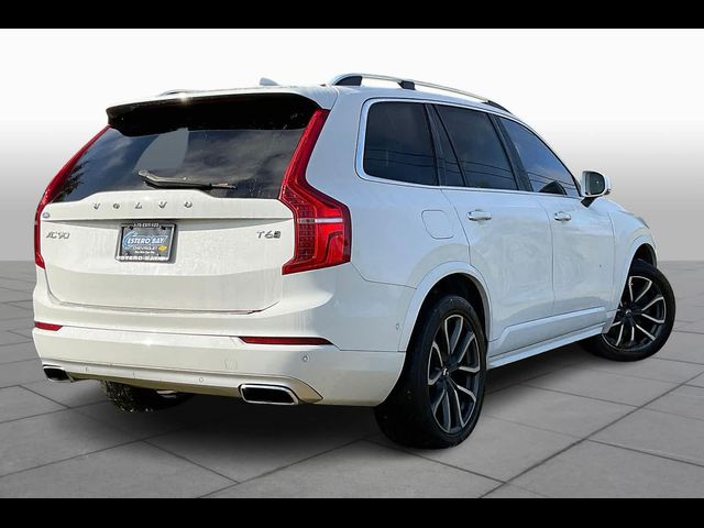 2018 Volvo XC90 Momentum