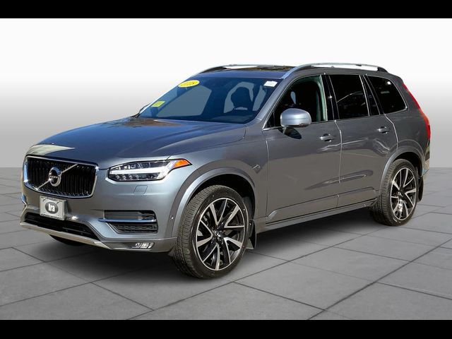 2018 Volvo XC90 Momentum