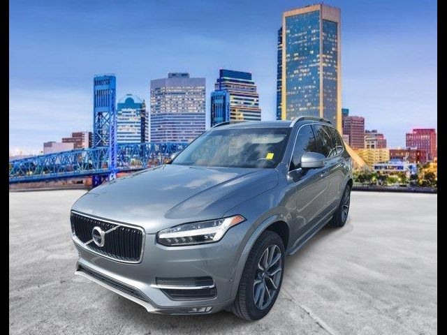 2018 Volvo XC90 Momentum