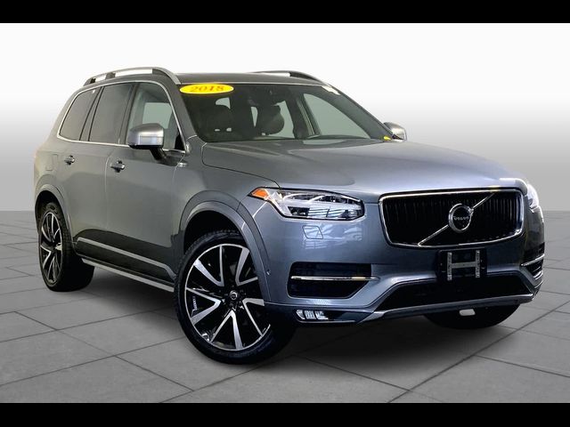 2018 Volvo XC90 Momentum