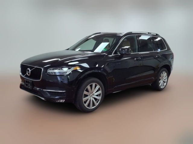 2018 Volvo XC90 Momentum