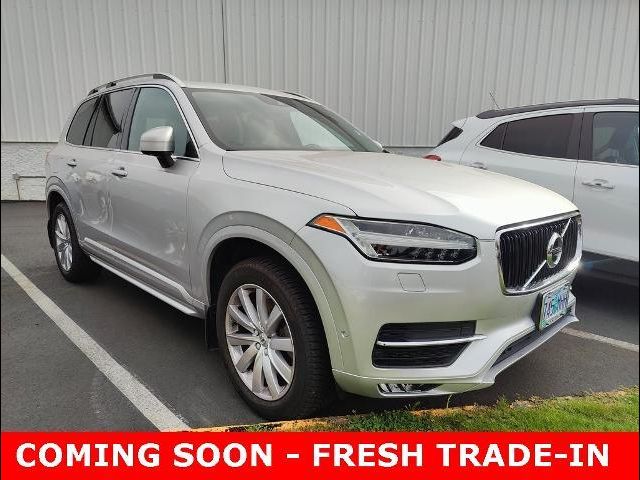 2018 Volvo XC90 Momentum