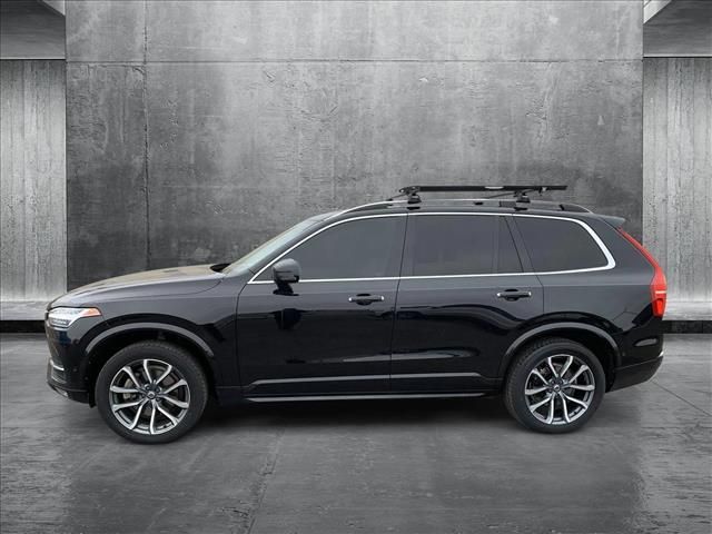 2018 Volvo XC90 Momentum