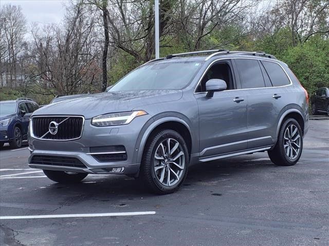 2018 Volvo XC90 Momentum