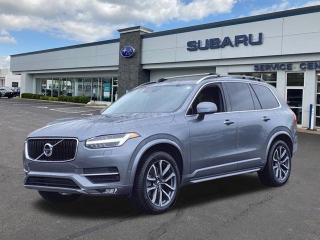 2018 Volvo XC90 Momentum