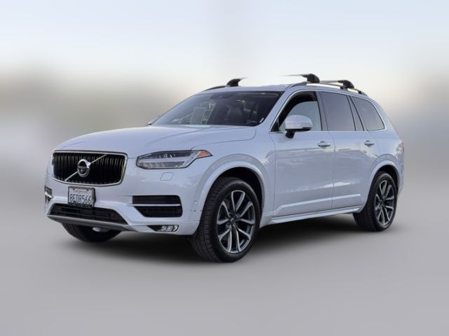 2018 Volvo XC90 Momentum