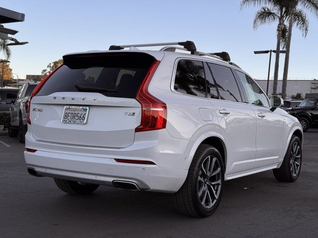 2018 Volvo XC90 Momentum