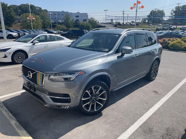 2018 Volvo XC90 Momentum