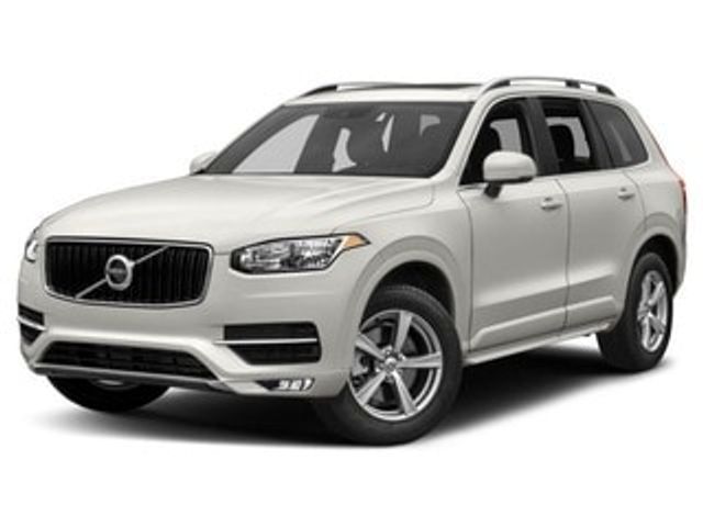 2018 Volvo XC90 Momentum