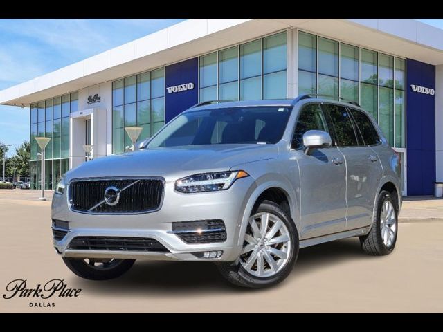 2018 Volvo XC90 Momentum