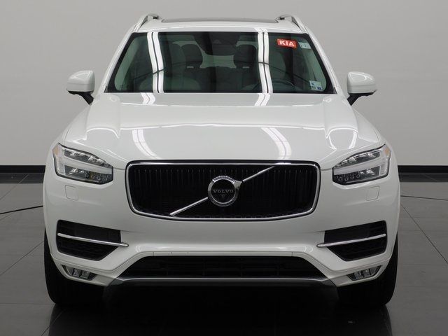 2018 Volvo XC90 Momentum