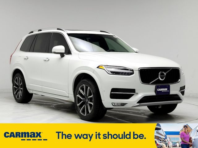 2018 Volvo XC90 Momentum