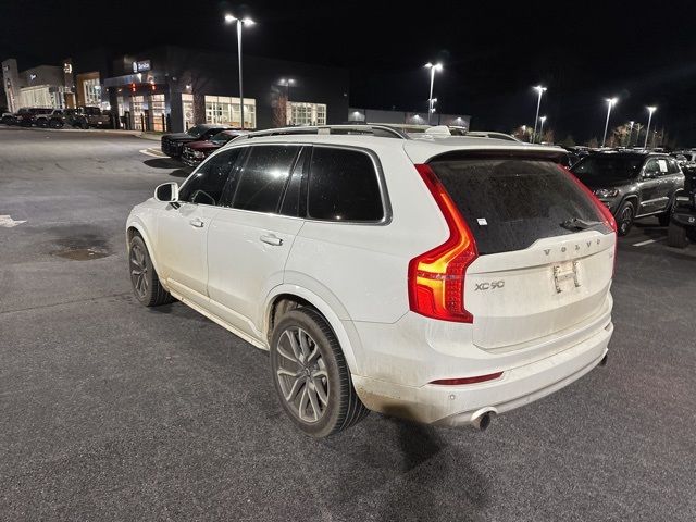 2018 Volvo XC90 Momentum