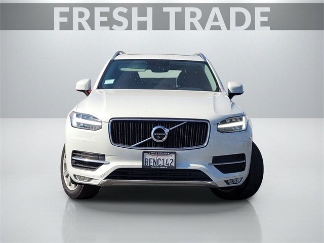 2018 Volvo XC90 Momentum