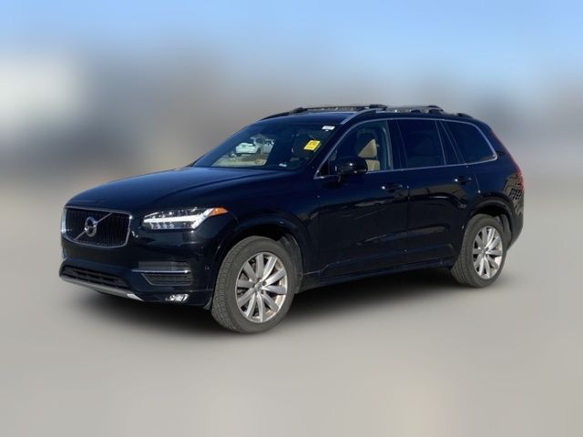 2018 Volvo XC90 Momentum