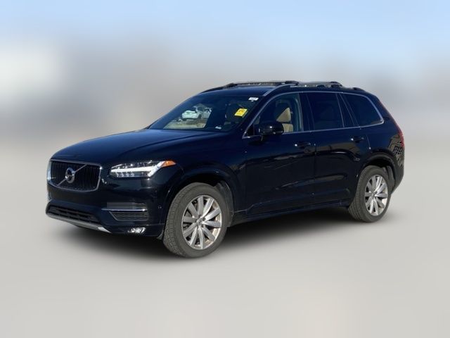 2018 Volvo XC90 Momentum