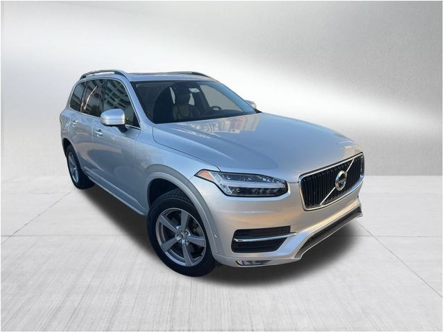 2018 Volvo XC90 Momentum