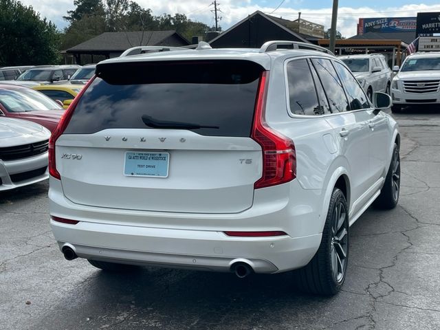 2018 Volvo XC90 Momentum