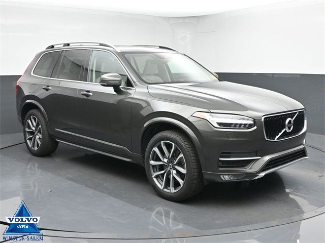 2018 Volvo XC90 Momentum