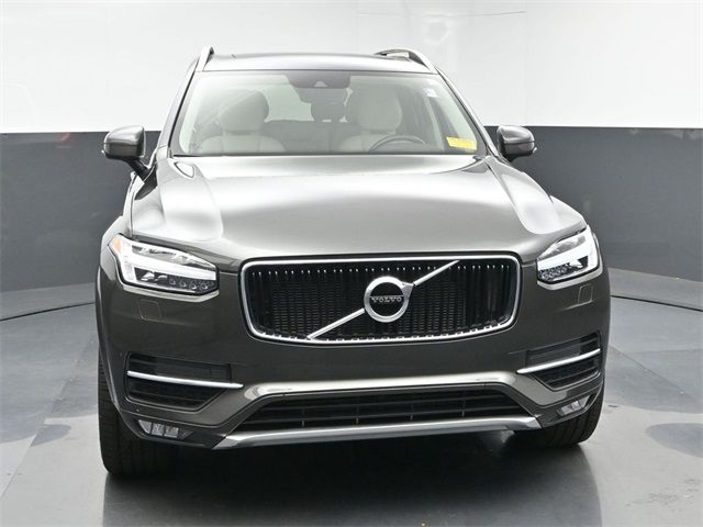 2018 Volvo XC90 Momentum