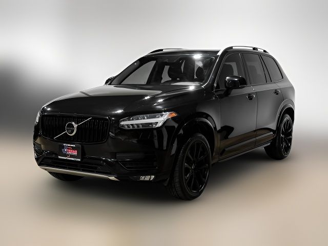 2018 Volvo XC90 Momentum