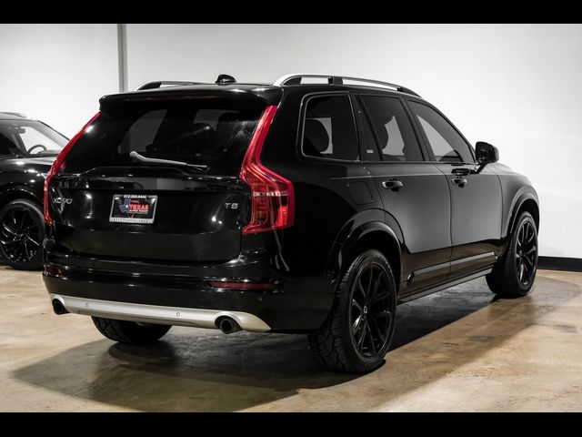 2018 Volvo XC90 Momentum