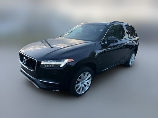 2018 Volvo XC90 Momentum