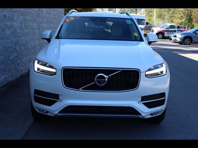 2018 Volvo XC90 Momentum