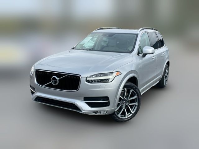 2018 Volvo XC90 Momentum