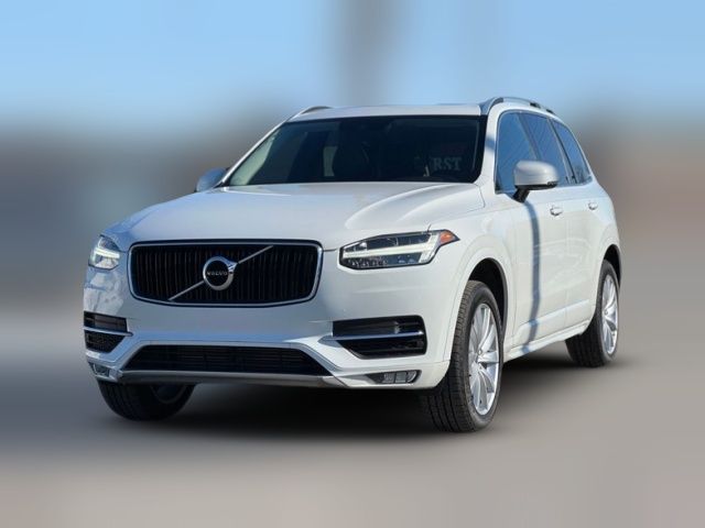 2018 Volvo XC90 Momentum