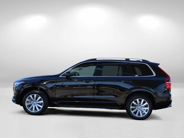 2018 Volvo XC90 Momentum