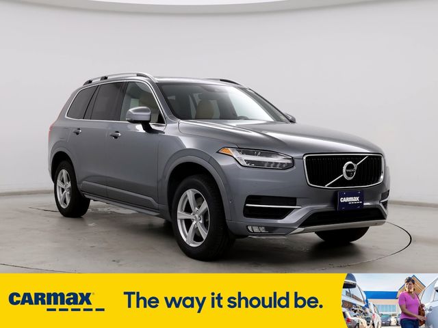 2018 Volvo XC90 Momentum