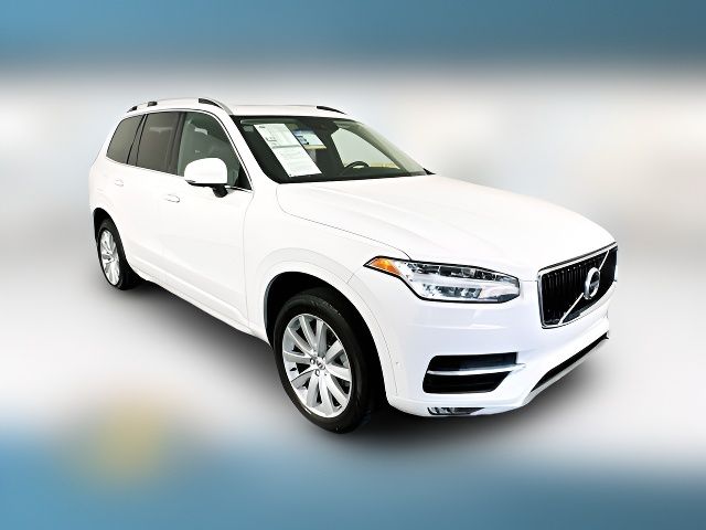 2018 Volvo XC90 Momentum